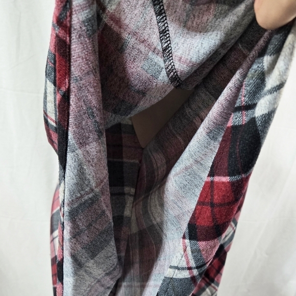 Modcloth Fervour Dark Red Gray Diagonal Plaid Cowl Neck Poncho With Armholes - Picture 5 of 8